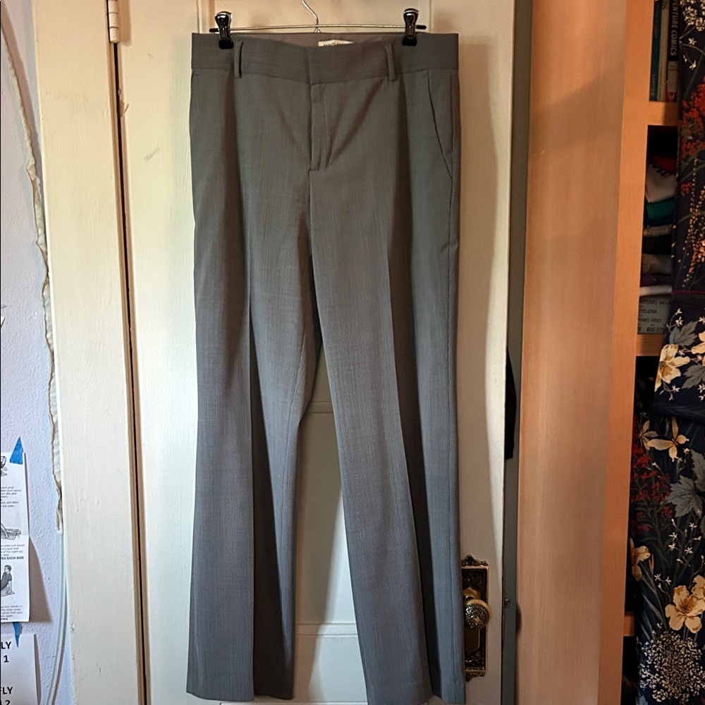 Banana Republic Classic Gray Straight Leg Trousers